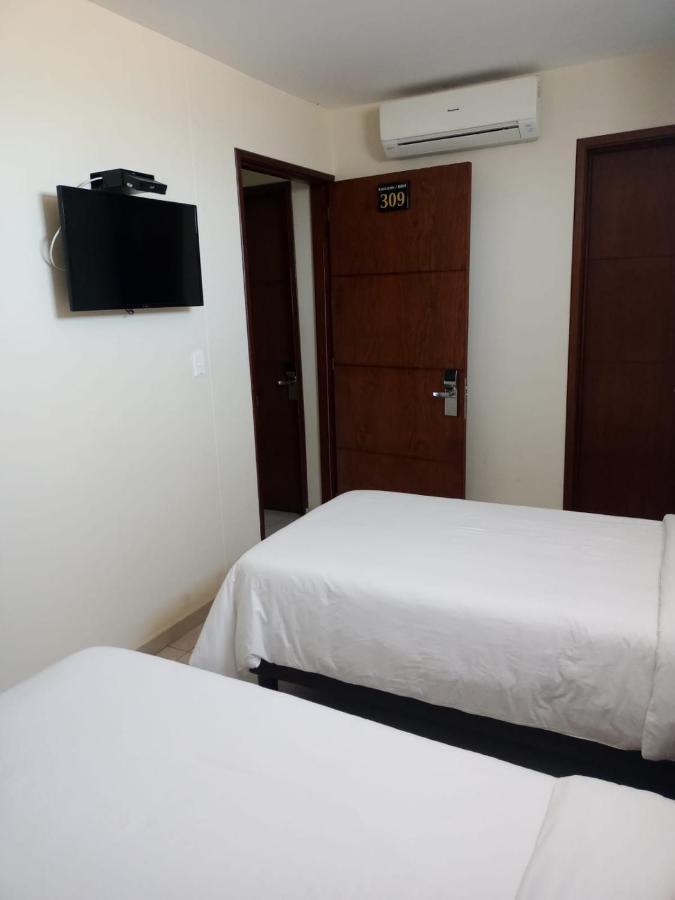 Hotel Metropolitano Plaza Valledupar Kültér fotó